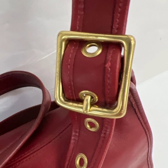 SOLD! Coach Vintage Legacy Crescent Flap Saddle Hobo Leather Shoulder Bag 9718 - Picture 3 of 10